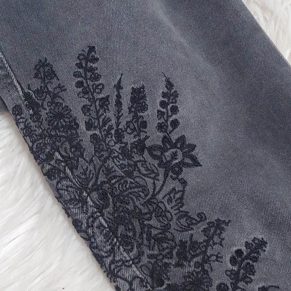 Free People Grey Embroidered Girlfriend Jeans - Picture 9 of 11
